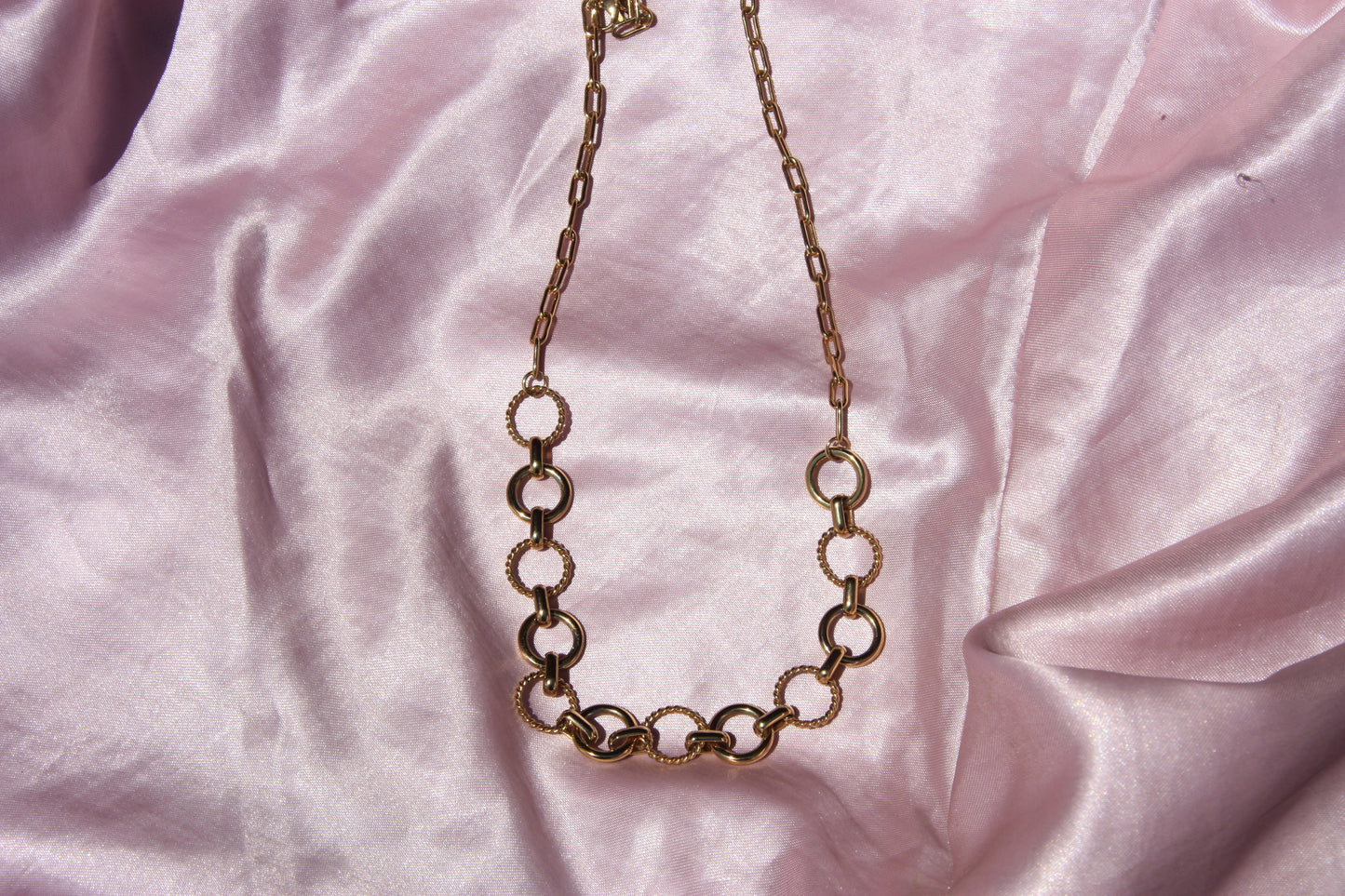 Collar Órbita