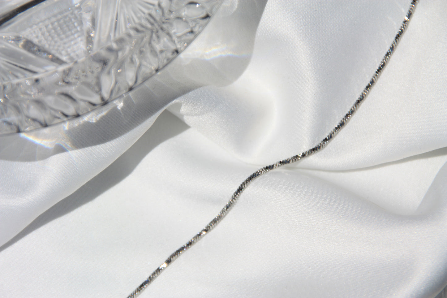 Collar Singapore Shine