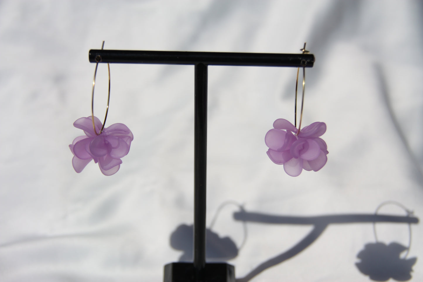 Pendientes “Lilac Hoop”