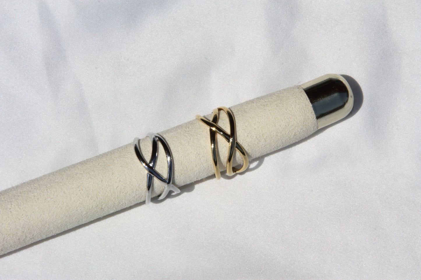 Anillo "Crossline"