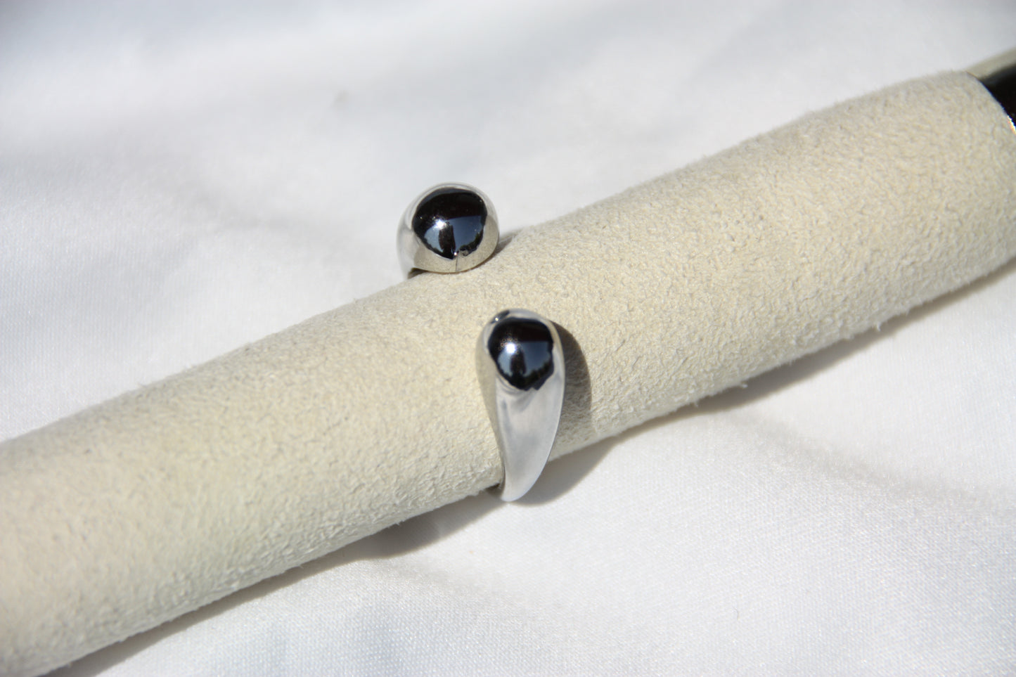 Anillo "Twin Orb"