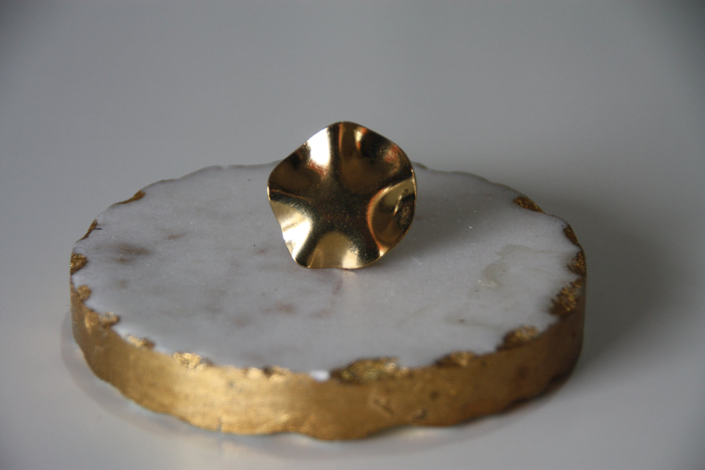 Anillo "Botton Gold"