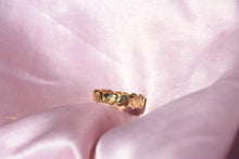 Cargar imagen en el visor de la galería, Anillo Lovely
