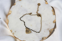 Cargar imagen en el visor de la galería, Pulsera Heartline Noir
