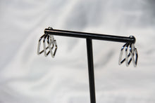 Cargar imagen en el visor de la galería, Pendientes &quot;Prism Drop&quot;
