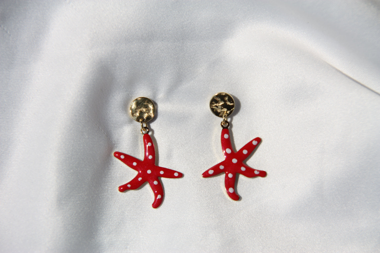 Pendientes Red Star