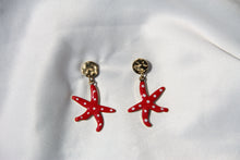 Cargar imagen en el visor de la galería, Pendientes &quot;Red Star&quot;
