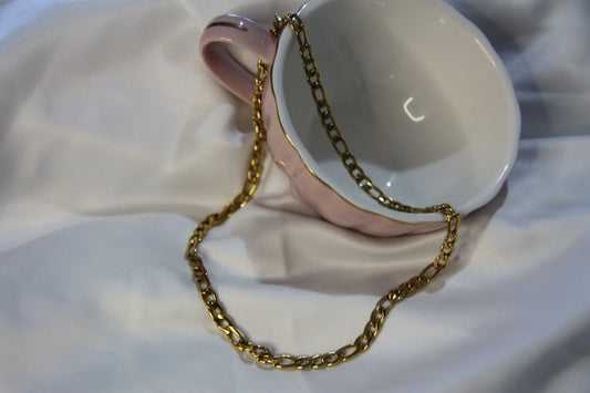 Cadena Vanity